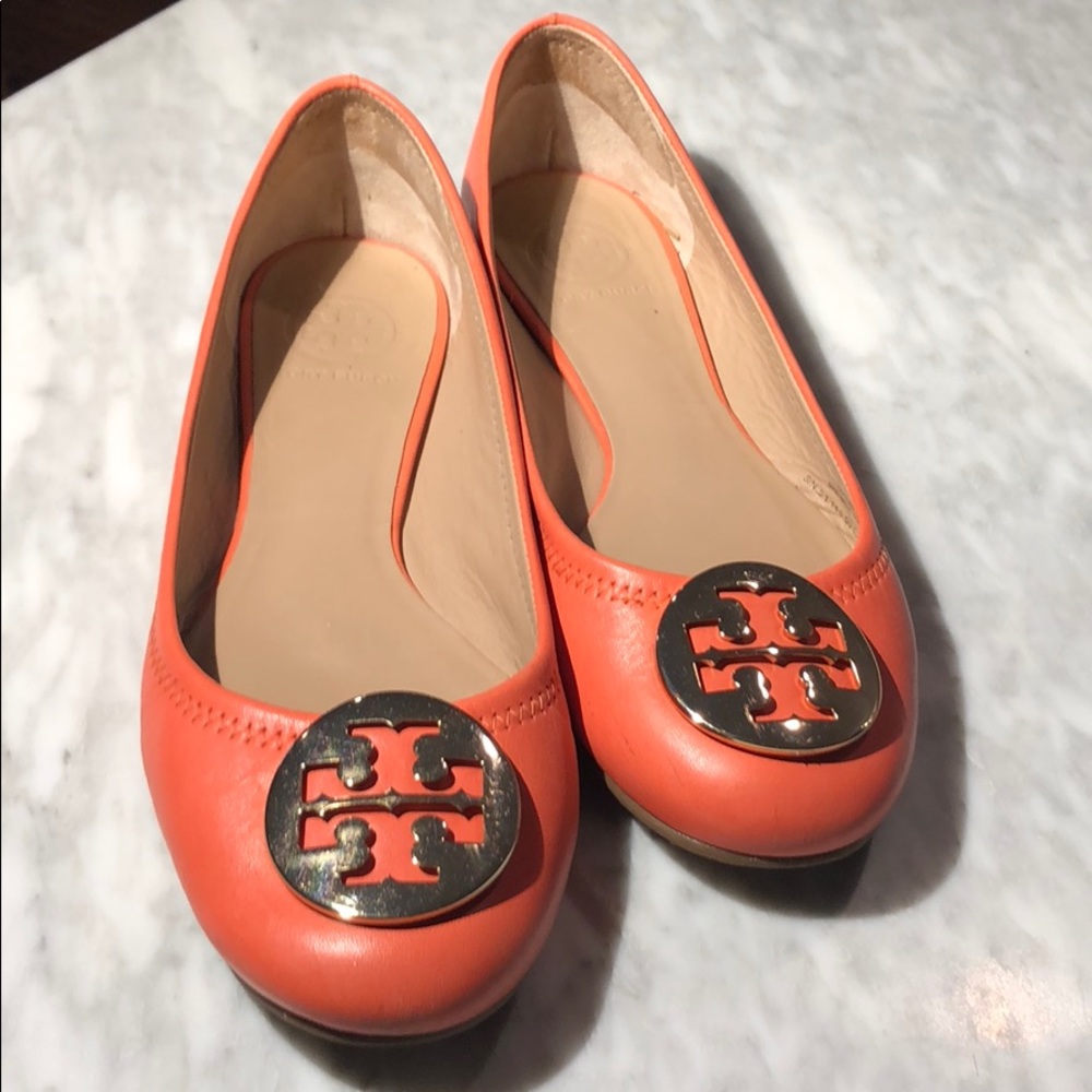 Tori Burch Coral Flats